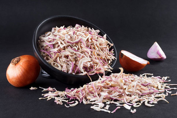 Dehydrated Pink Onion